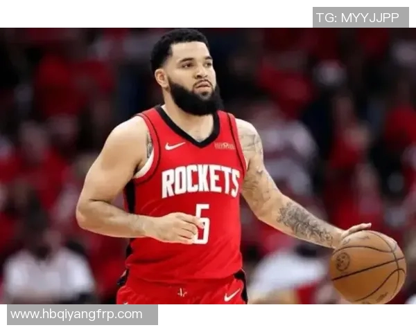 足球明星加盟火箭队引发体育界热议球迷期待跨界表现