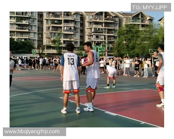篮球明星与人工智能结合的创意图像展现未来体育的无限可能